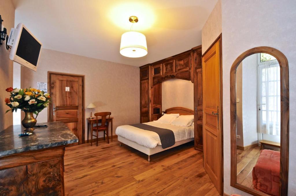 Hotel La Montagne Fleurie Barèges Exteriör bild